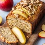 Bananenbrot mit Apfel